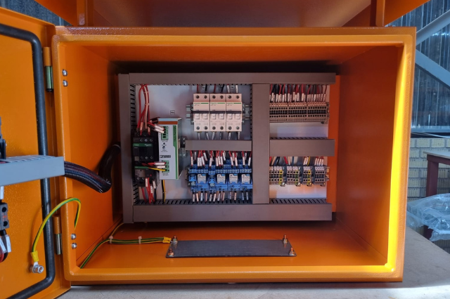 POWER DISTRIBUTION BOARDS