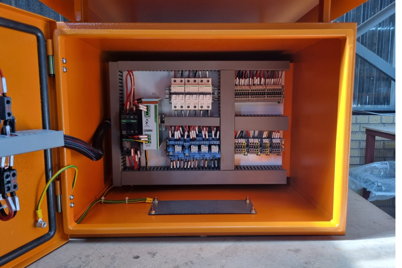 ELECTRONIC DRIVE PANELS